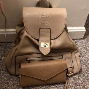 🎉🎉Back pack & wallet🎉🎉